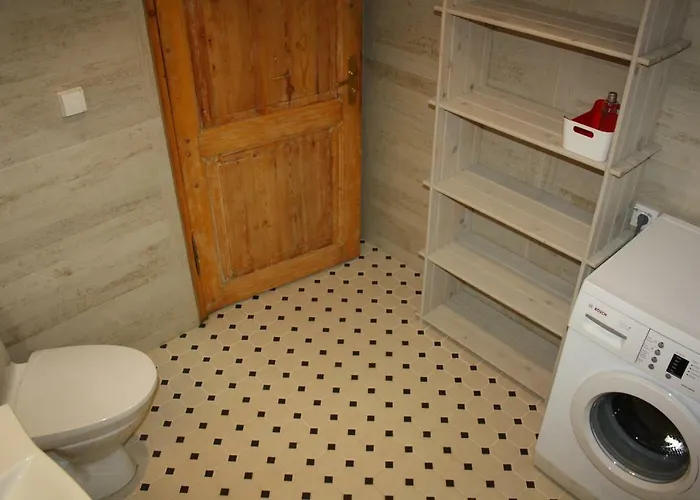 Old Town Niguliste Апартаменти